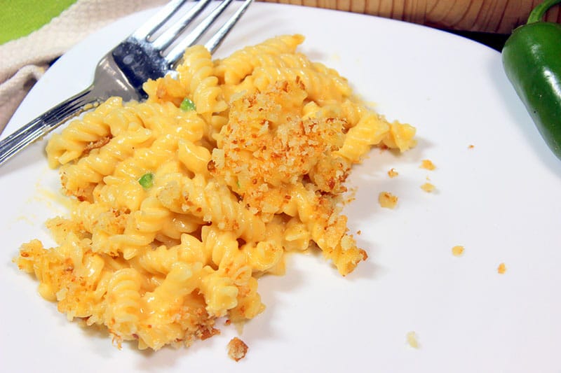 Jalapeno Macaroni and Cheese on white plate.