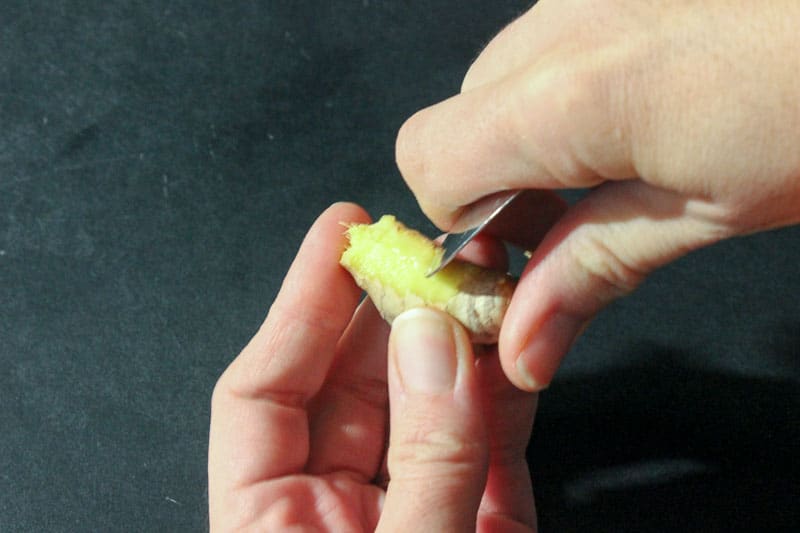 Peeling Ginger Root with Spoon.